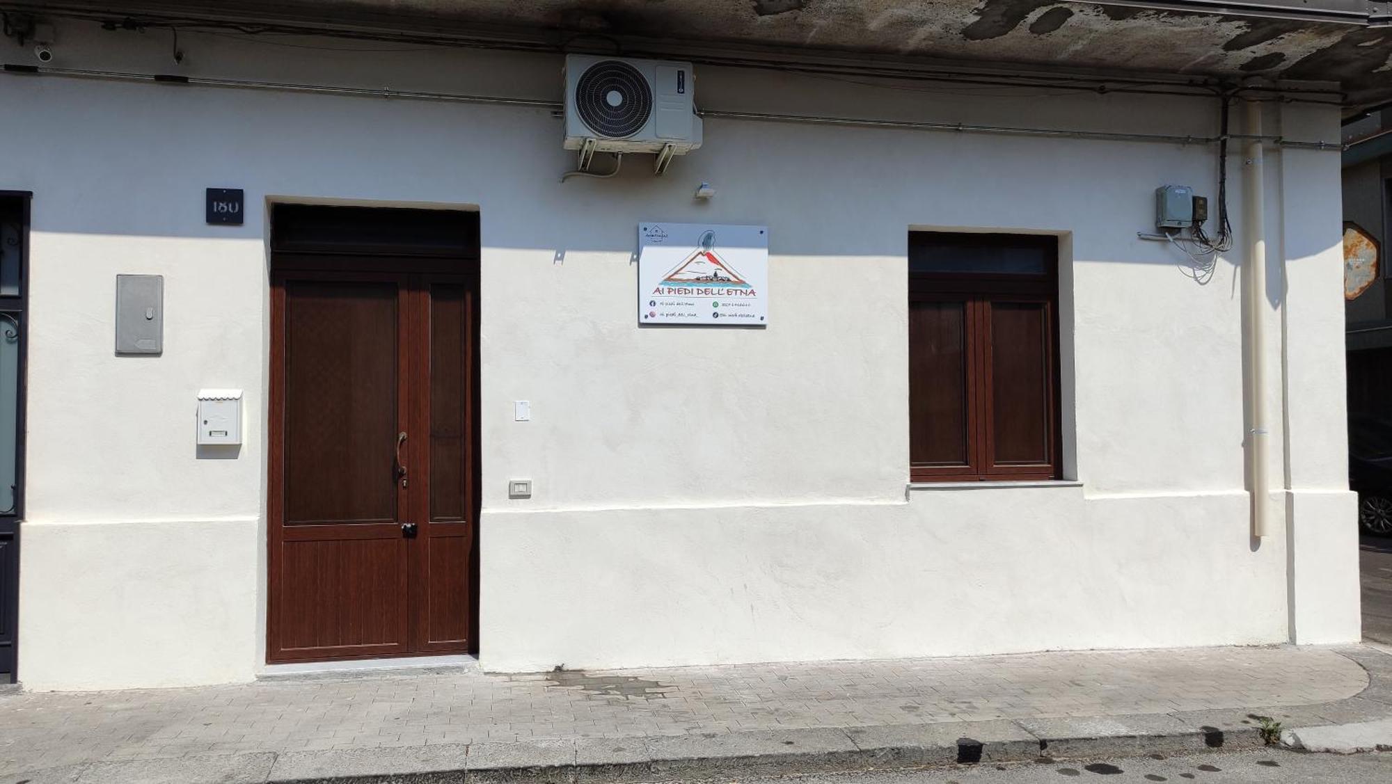 Ai Piedi Dell'Etna Lejlighed Belpasso Eksteriør billede